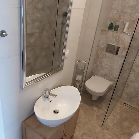 Apartament Irys Baltic Mare Kolobrzeg Z Prywatnym Miejscem Parkingowym *