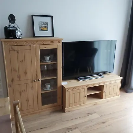 Apartament Irys Baltic Mare Kolobrzeg Z Prywatnym Miejscem Parkingowym Apartment Kolobrzeg